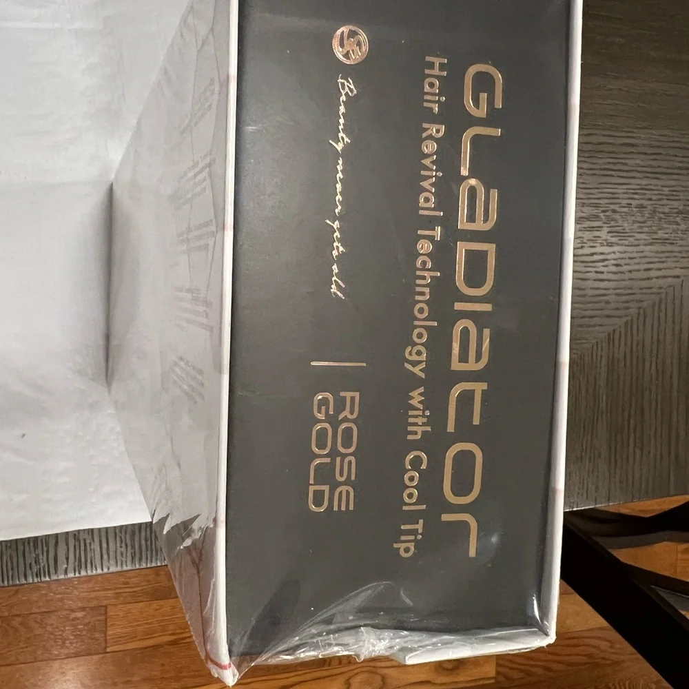 Royale Gladiator Hair Straightener in Rose Gold